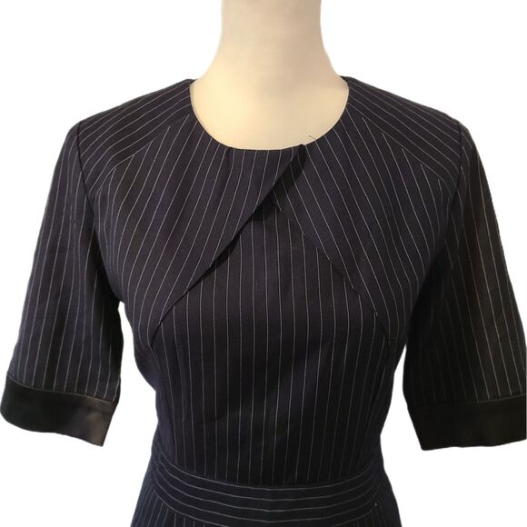 Estee Lauder Navy Blue Pinstripe Tulip Style Fit & Flare Vintage Dress, Size 8 - Picture 6 of 10